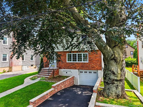 3rd image of 144 Bell Road