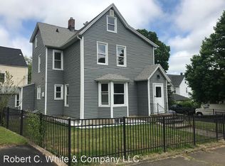 33 Crescent St, Shelton, CT 06484