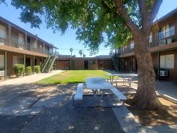 1379 E San Bruno Ave #F, Fresno, CA 93710