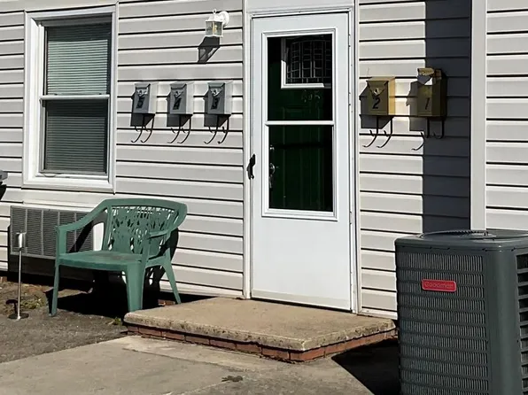 320 3rd St APT 5, Belmont, NC 28012