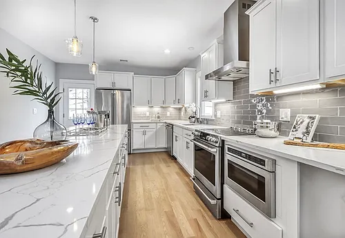 1027 Broadway Photo 1