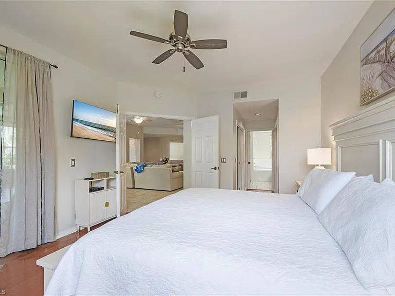 7762 Gardner Dr #102 — Photo 17