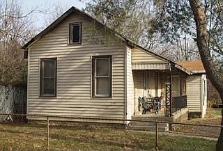 1st image of 1304 Sampson Ave