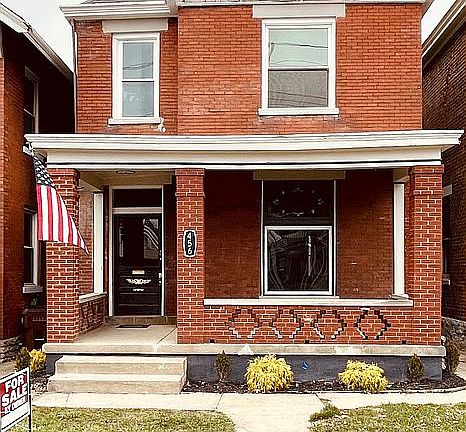 4th image of this home