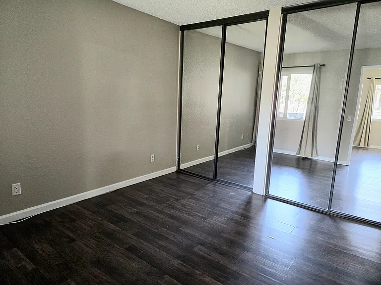 3645 Country Oaks Loop #F — Photo 9