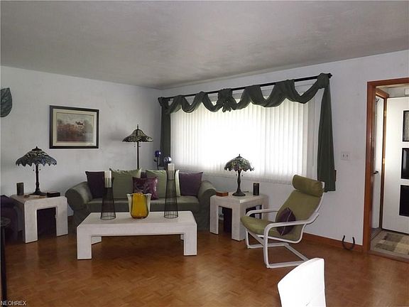 2nd image of 25415 Clubside Dr Unit 11