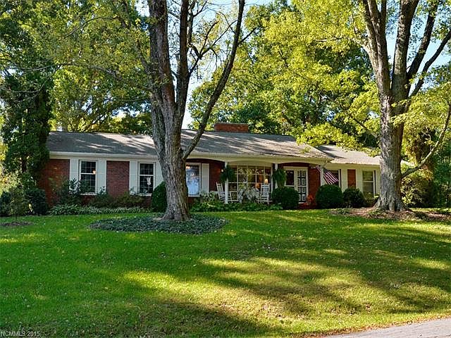 1st image of 3135 Magnolia Dr