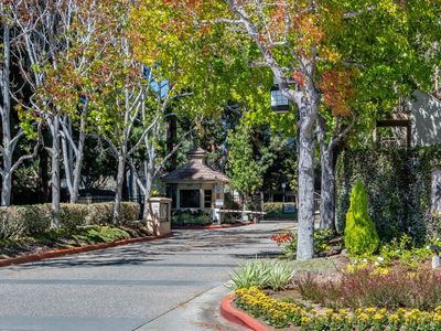 2555 Plaza Del Amo Unit R, Torrance, CA, 90503