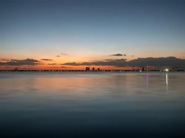 594 RIVIERA DRIVE, TAMPA, FL 33606