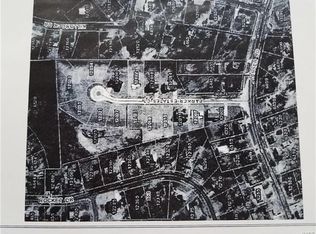 12007 Parker Estates Ct, Florissant, MO 63033