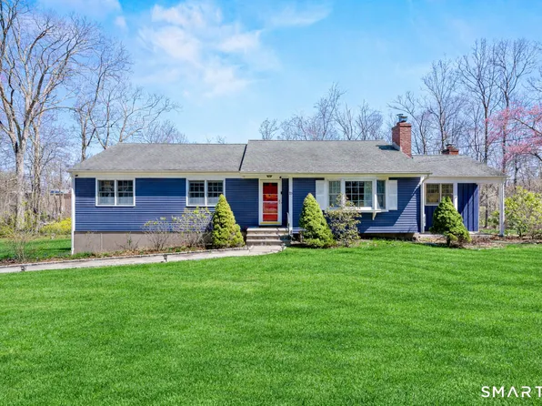 19 Merrimac Drive, Trumbull, CT 06611