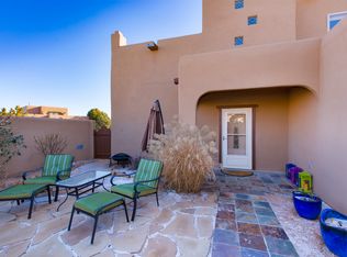 2812 Pueblo Jacona, Santa Fe, NM 87507