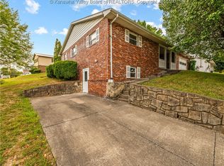 123 Ruthlawn Dr, South Charleston, WV 25309