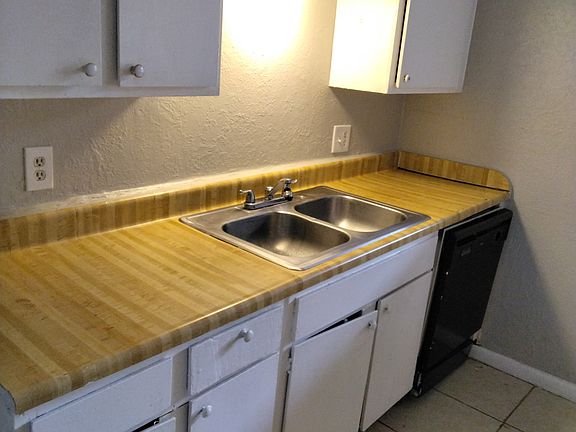 5th image of 7152 Fair Oaks Ave APT 1090