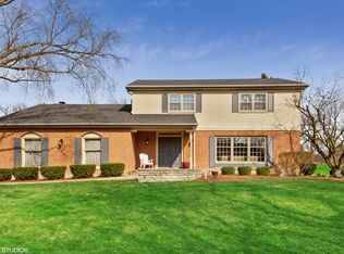 5811 Lawn Dr, Western Springs, IL