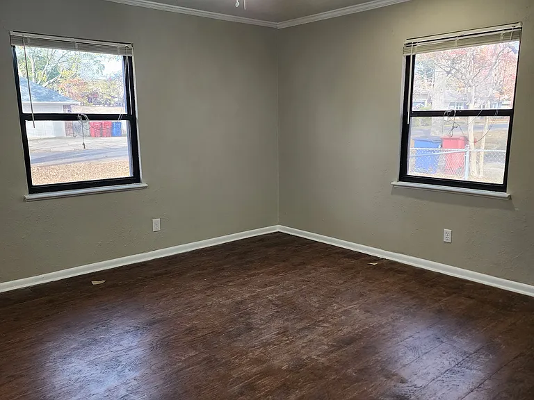 465 W Marshall Dr — Photo 5