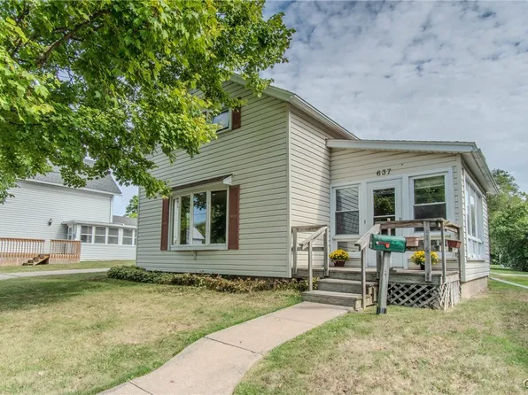 637 Theresa St, Clayton, NY 13624