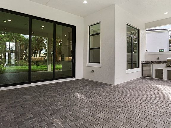 2nd image of 13586 Artisan Cir