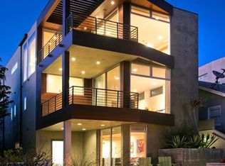 1211 6th St, Manhattan Beach, CA 90266