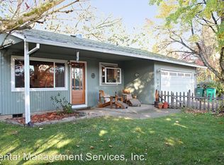 2641 SW Hume Ct, Portland, OR 97219