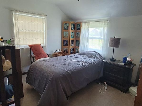 6726 Ridgevue Dr