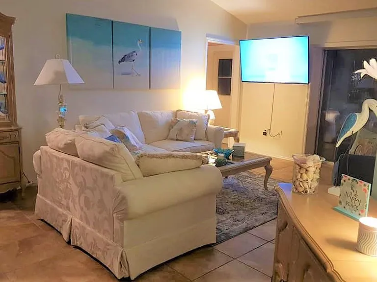 315 Penrose Cir — Photo 21