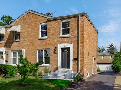 1786 Howard Ave, Des Plaines, IL, 60018