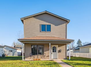 1813 E 6th St, Superior, WI 54880