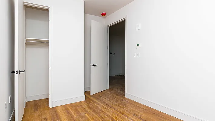 Rented by Nooklyn NYC LLC | media 42