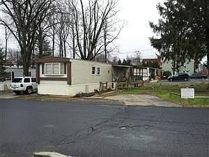 2nd image of 19515 Frederick Rd Trlr 5