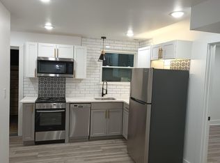 110 E 18th Ave APT 2, Homestead, PA 15120