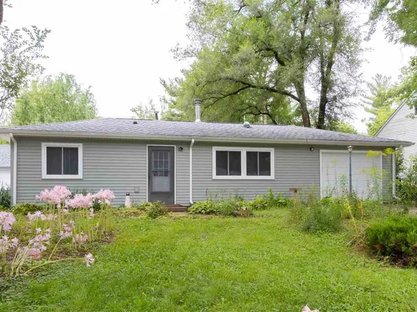 716 6th Ave, Coralville, IA 52241