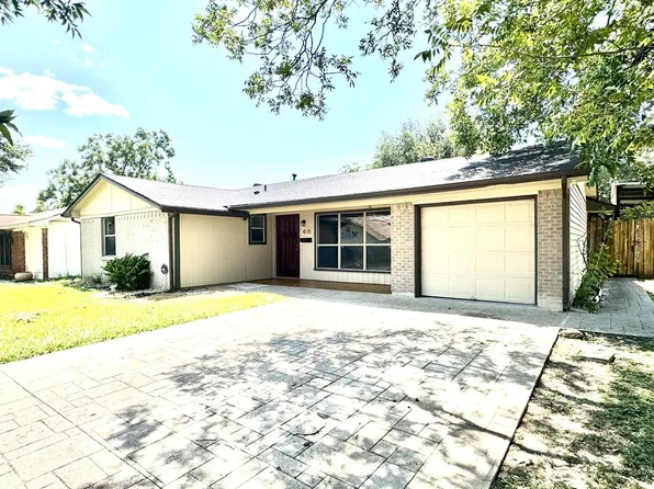 4135 Hyde Park Dr, Mesquite, TX 75150