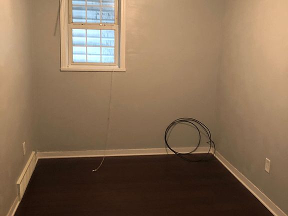 5th image of 408 N Pennsylvania Ave