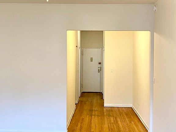 5th image of 520 E 84th St APT 4H