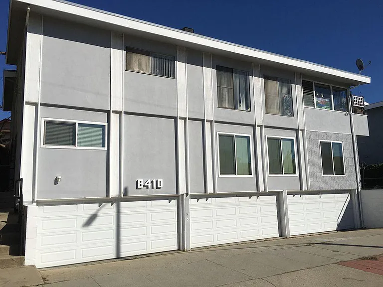 8410 Gulana Ave #3 — Photo 14