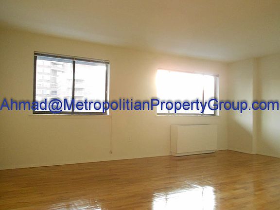 5th image of 310 E 29th St