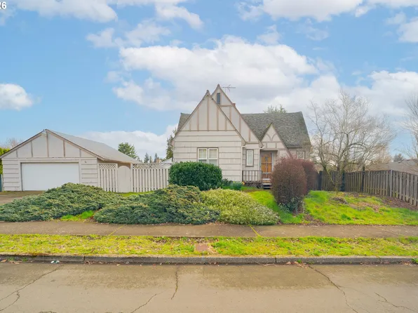 10505 NW 26th Ave, Vancouver, WA 98685