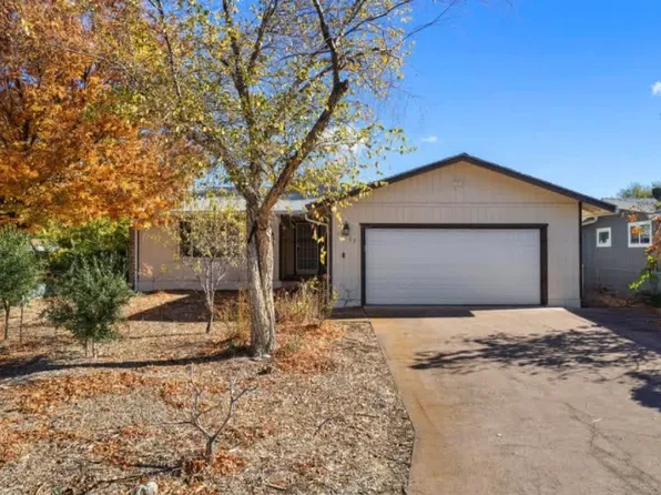 12755 Blue Heron Ct, Clearlake Oaks, CA 95423