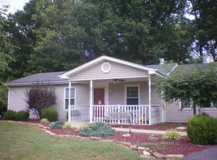 120 Ponder Ln NE, Corydon, IN 47112