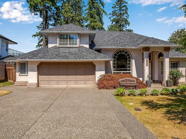 13541 60a Ave, Surrey, BC V3X 1H7