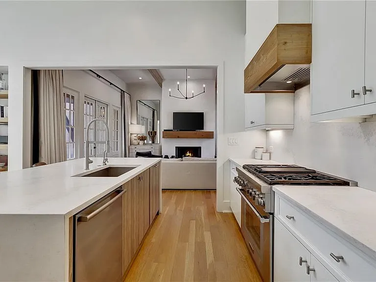 118 Gainey Ln — Photo 15