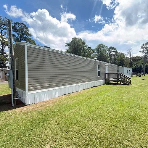 2 bed, 2.0 bath, $1,199 — Photo 2