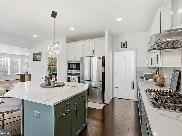 42522 Stratford Landing Dr — Photo 14