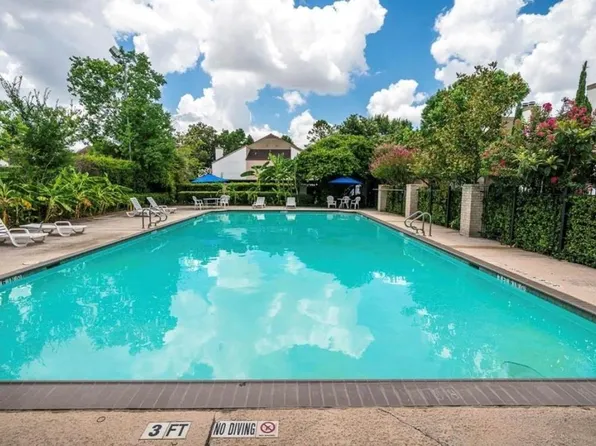 10047 Westpark Dr #72, Houston, TX 77042