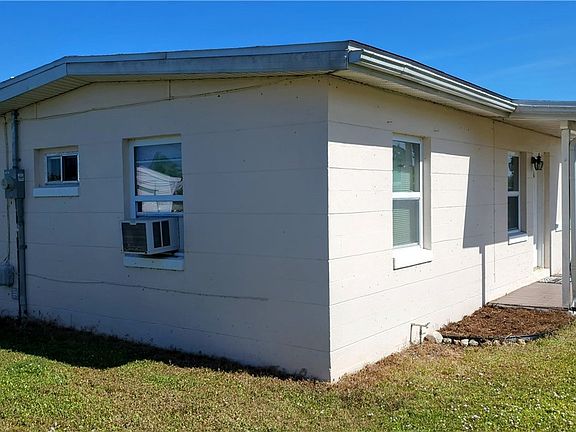 4th image of 21488 Holdern Ave