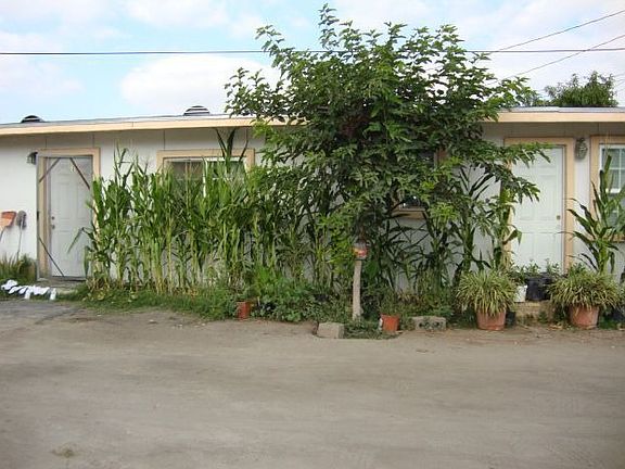 2nd image of 12524 Elva Ave