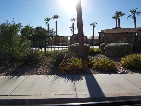 3rd image of 8424 W Hughes Dr