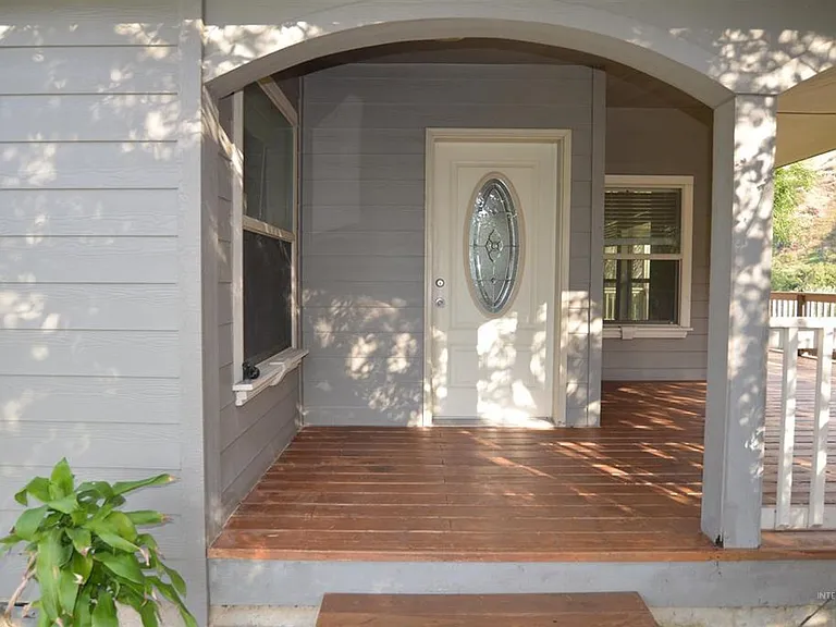 20324 Clearwater Dr — Photo 1