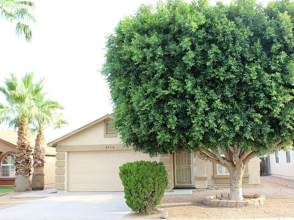 1st image of 8458 E Clovis Ave